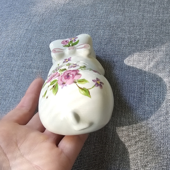 Vintage 1978 Ceramic Scented Potpourri Diffuser, Floral Pig - Picture 2 of 6